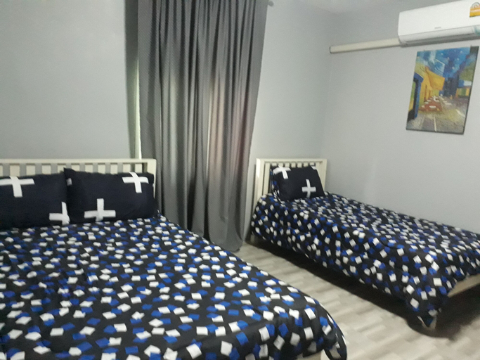 Bedroom 3, Ui Bai Valley, Muang Nan