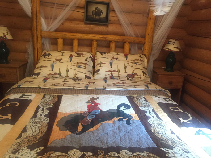 Bedroom 4, Montana Hill Guest Ranch, Cariboo
