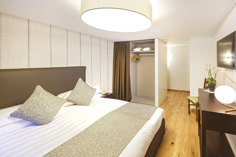 Bedroom 3, Beausite Park Hotel & Spa, Interlaken