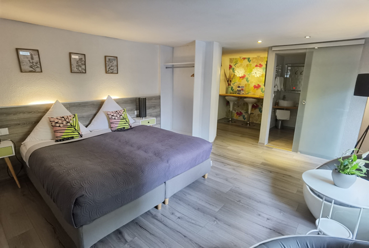 Bedroom 4, Das Waldhaus, Rastatt
