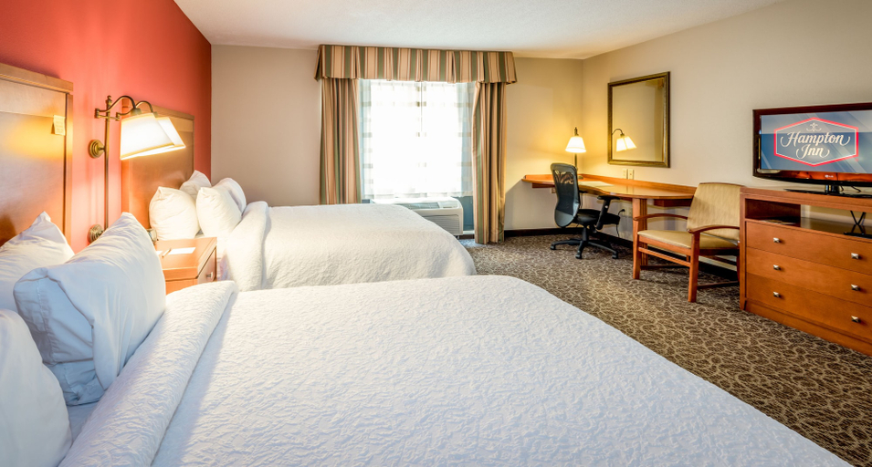 Bedroom 3, Hampton Inn Enterprise, Coffee