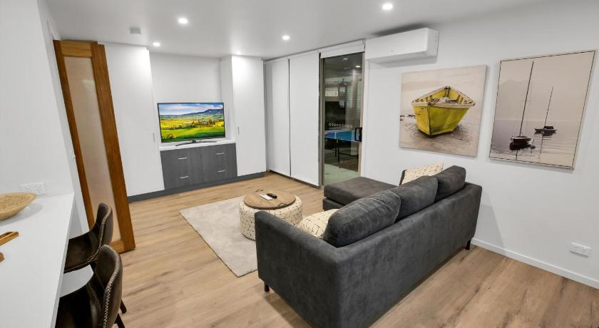 Others 4, Oceanview Retreat, E. Gippsland - Bairnsdale