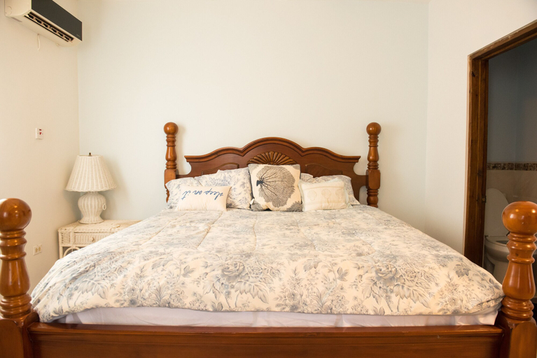 Bedroom 2, Blue Lotus Villa