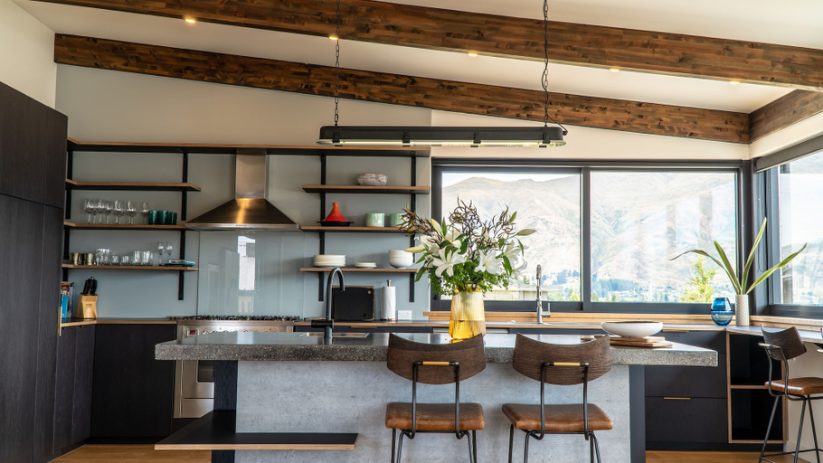 Others 5, Farrant Drive - Sleeps 8 - Lake & Mountain Views - Modern & Stylish, Queenstown-Lakes