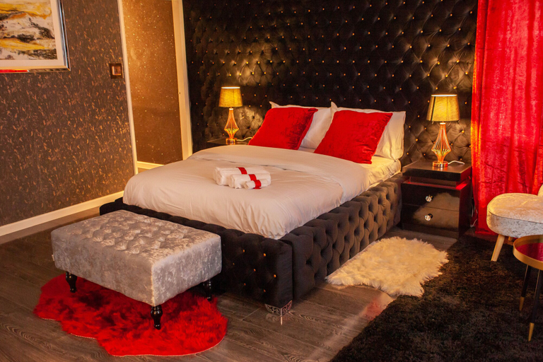 Bedroom 4, Captivating 1-bed Apartment in Birmingham, Birmingham