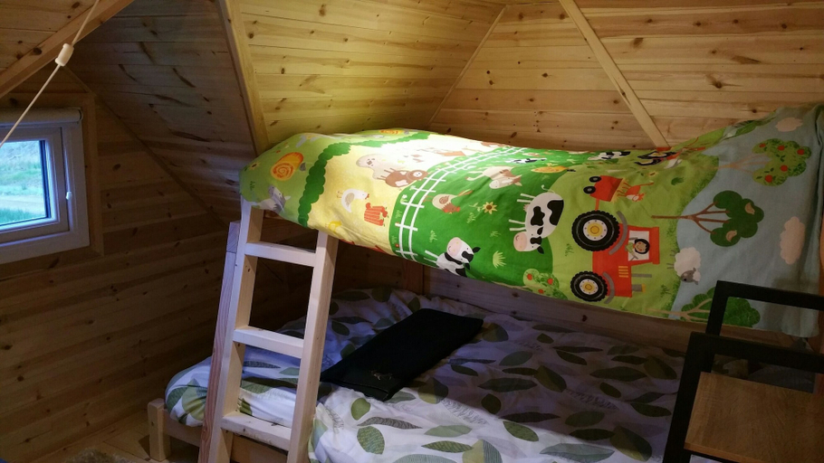 Bedroom 2, Sound of Durnamuck, Highland