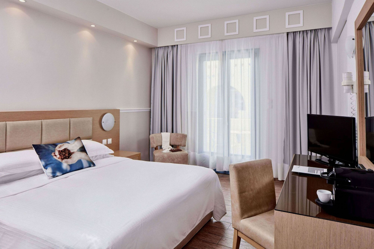 Bedroom 3, Lagos Mare Hotel, South Aegean