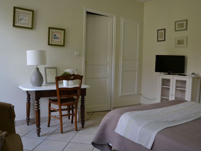 Bedroom 2, Les Célestines, Marne