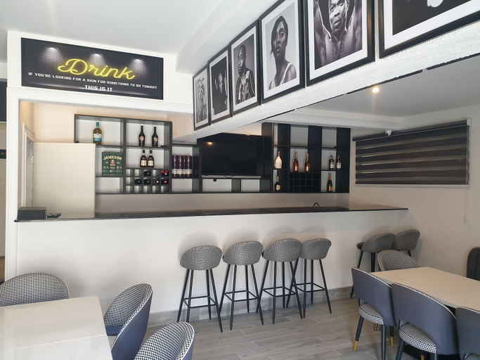 Food & Drinks, Nicotel, Eti-Osa