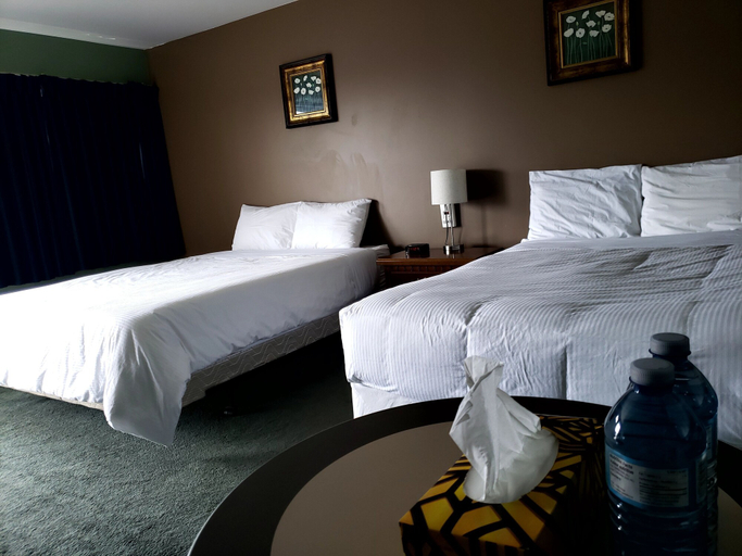 Bedroom 3, 99 Mile Motel, Cariboo