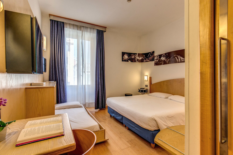 Bedroom 3, Hotel Franklin feel the sound, Roma