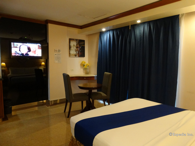 Bedroom 27