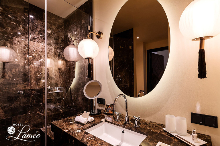 Bathroom 5, Hotel Topazz & Lamée, Wien