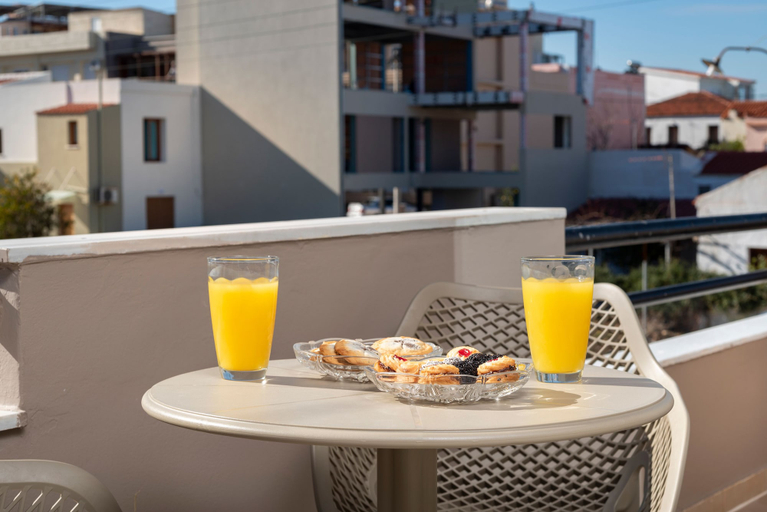 Food & Drinks 5, Mirma Luxury Apartment, Crete