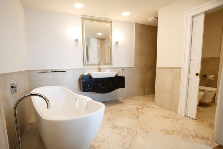 Bathroom 4, Hotel Chateau Gbelany, Žilina