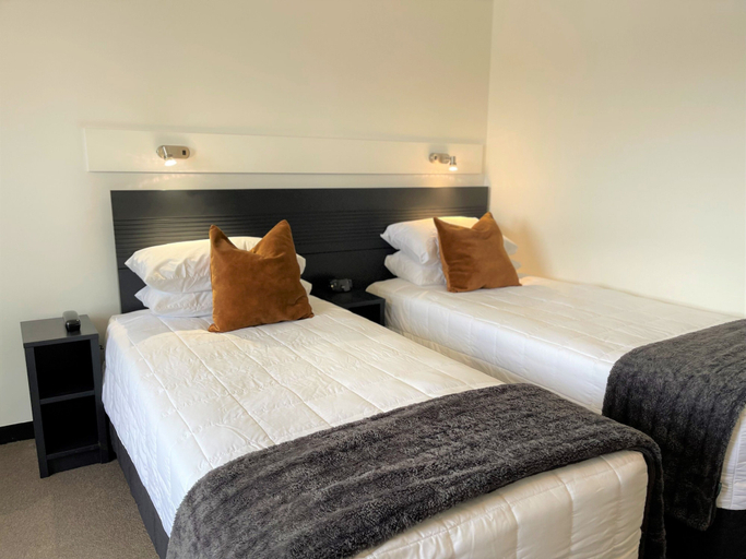 Bedroom 4, Bay Plaza Hotel, Wellington