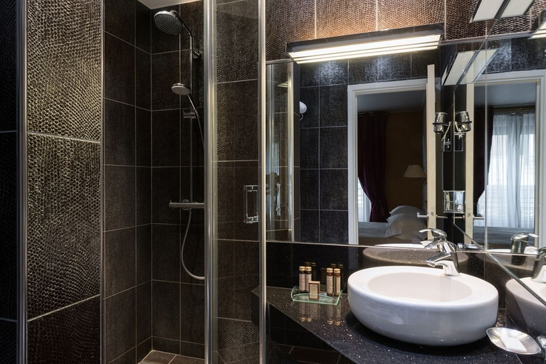 Bathroom 4, Neuilly Park Hotel, Hauts-de-Seine