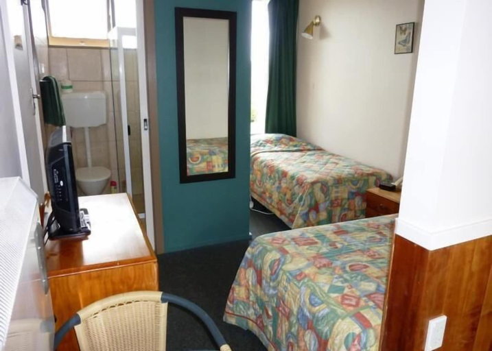 Bedroom 3, Mountain View Country Inn, Meander Valley
