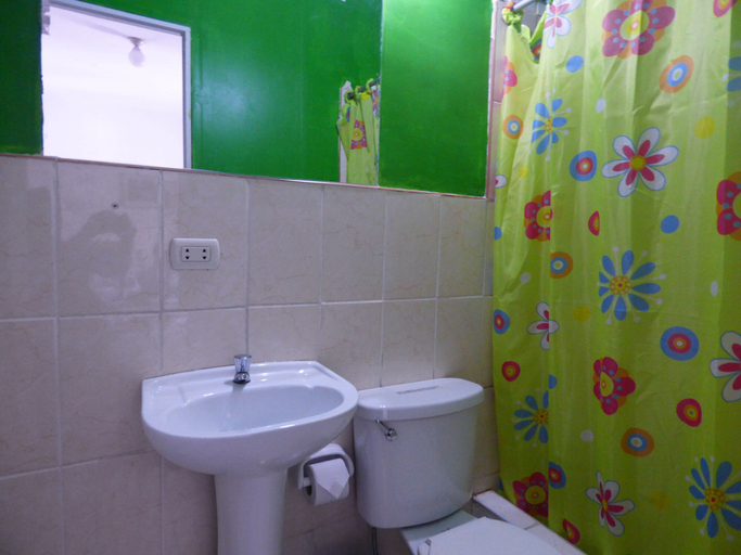 Bathroom 3, Peruvian Hostal, Cusco