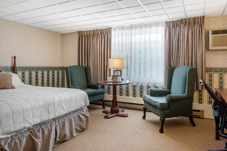 Bedroom 16