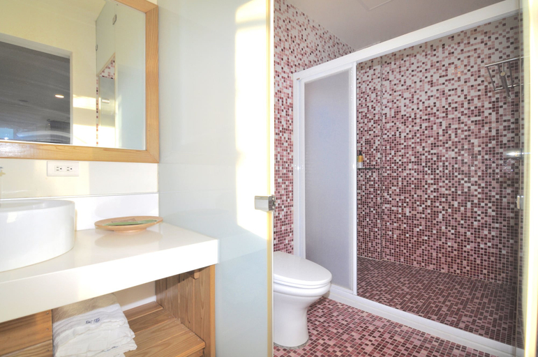 Bathroom 4, Star Sea B&B, Pingtung