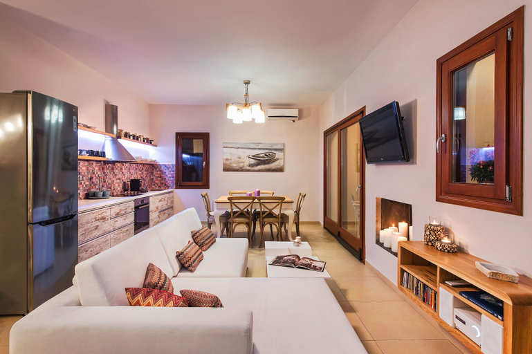 Bedroom 3, 2 Bed House - Sleeps 5 - Pets - Wifi, South Aegean