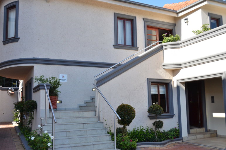 Exterior & Views 2, Inn & Out Plus Craighall, City of Johannesburg