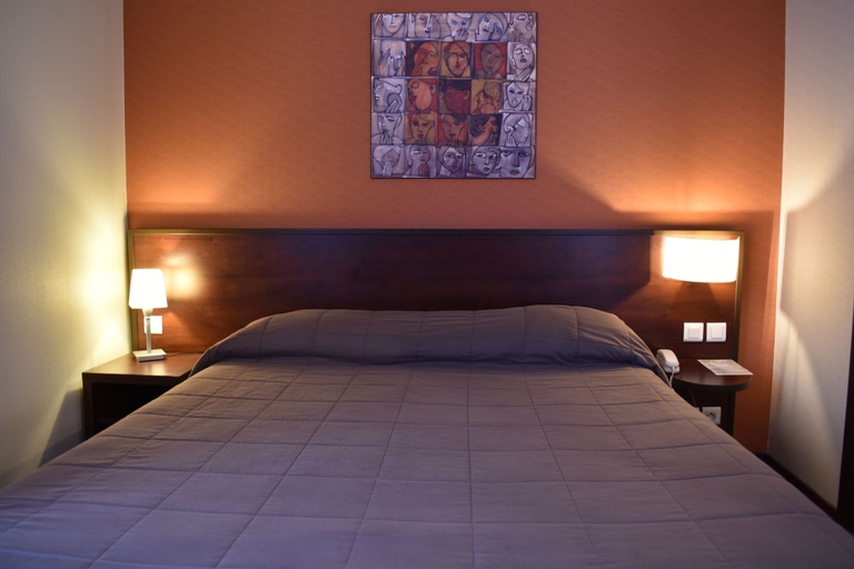 Bedroom 3, Hotel de l'Abbaye des Premontres, Meurthe-et-Moselle
