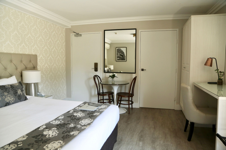 Bedroom 14