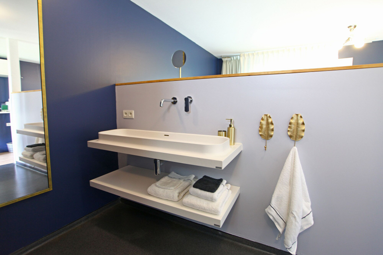 Bathroom 5, La Petite Couronne, Ecolodge & Lofts, Landes