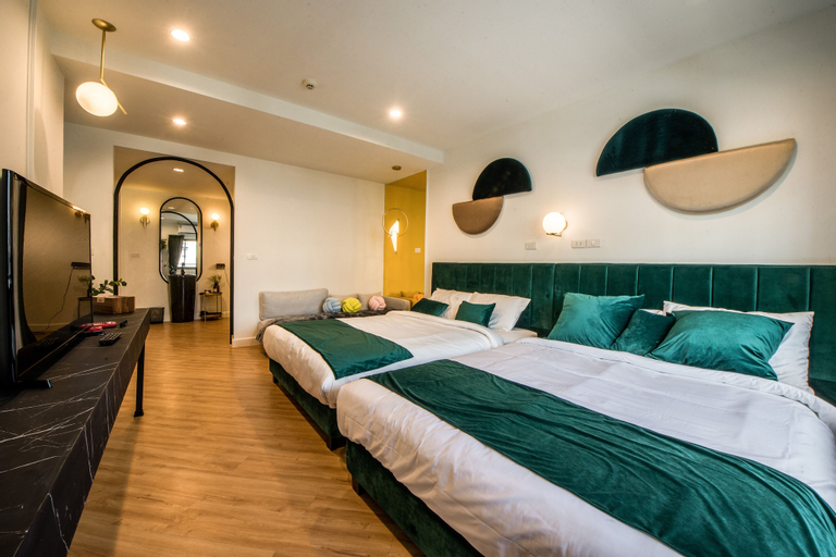 Bedroom 8