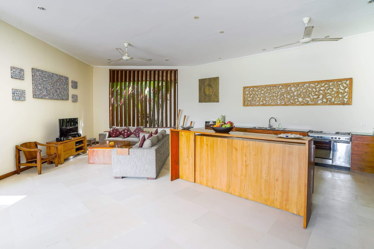 Others 5, Villa Suliac, Badung