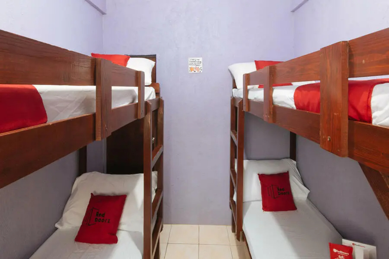 Bedroom 5, RedDoorz @ Crowne One Condo, Quezon City