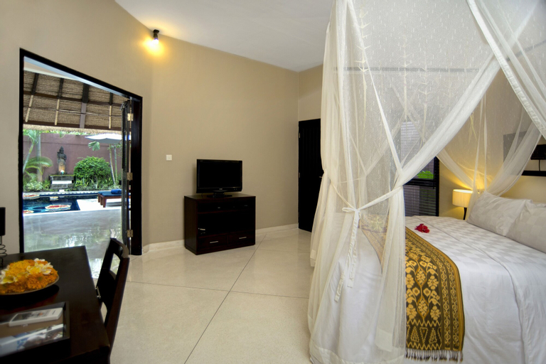 Bedroom 8