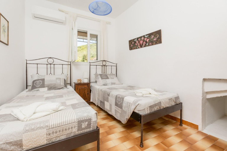 Bedroom 5, Effie Apartment, Ionian Islands