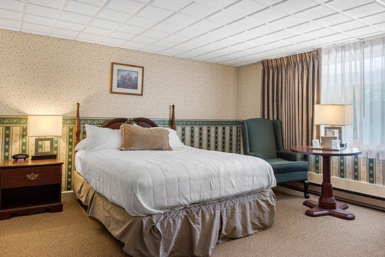Bedroom 18