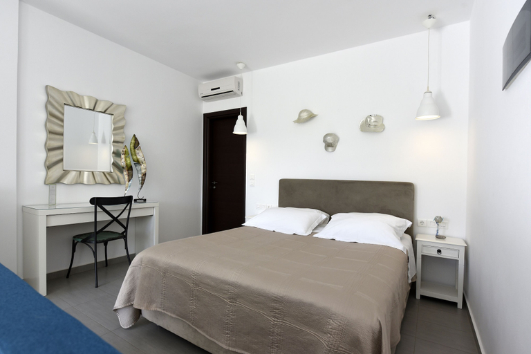 Bedroom 2, Tsakanos Home, South Aegean