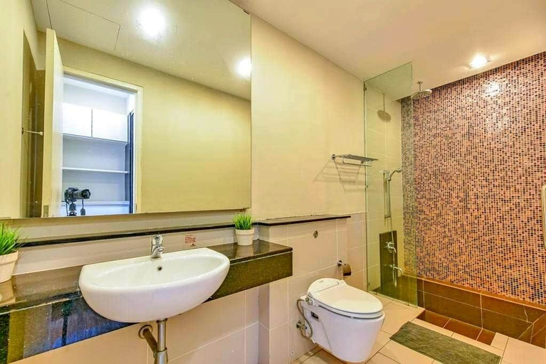 Bathroom 5, Platinum Suites AT Swiss Garden, Kuala Lumpur