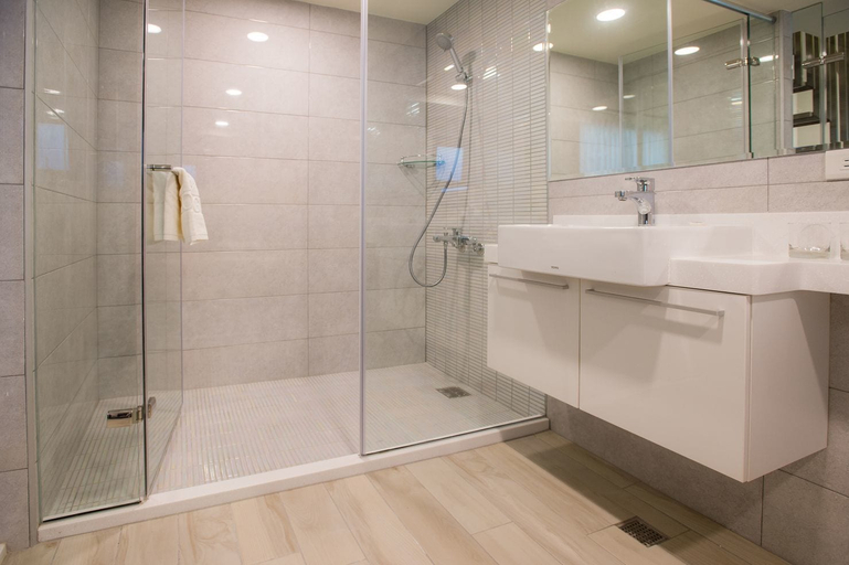 Bathroom 3, Timia, Hualien