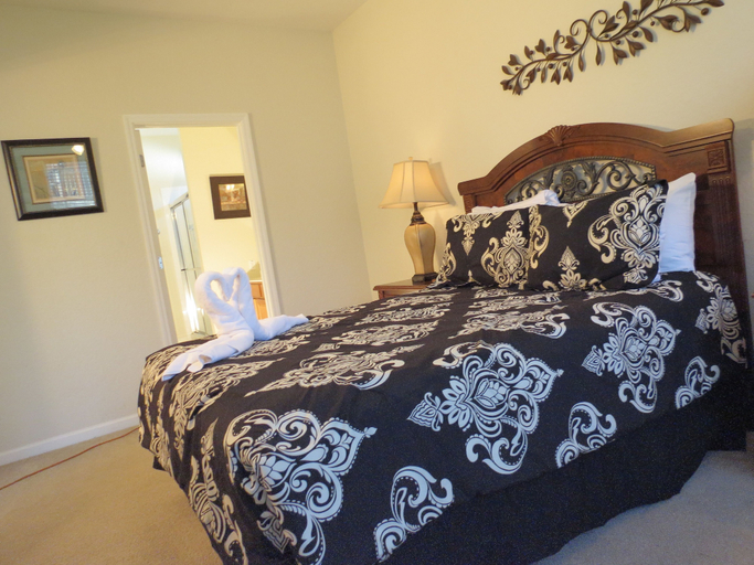 Bedroom 2, Deluxe Homes with Private Pool by SVV, Polk