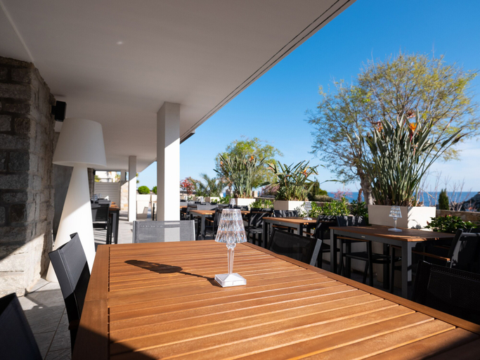 Food & Drinks 5, Hotel Revellata, Haute-Corse