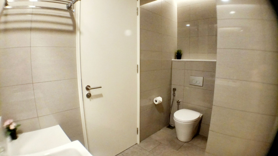 Bathroom 4, Roomy at Bukit Bintang, Kuala Lumpur