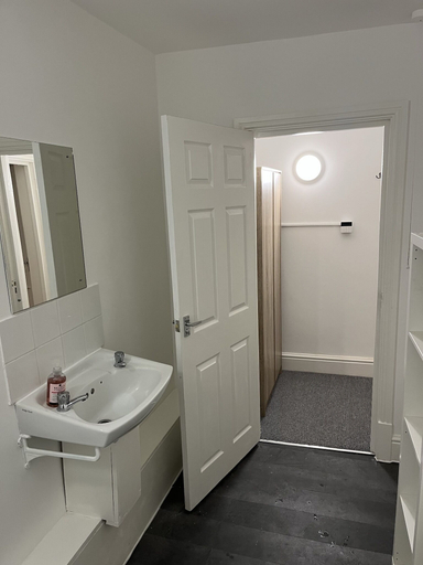 Bathroom 4, The Cozy Apartment, Gloucestershire