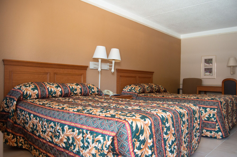 Bedroom 4, America's Inn - Houston, Houston