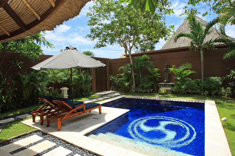 Swimming Pool 10