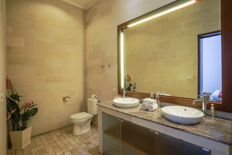 Bathroom 2, Villa Suliac, Badung