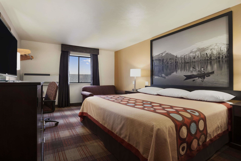 Bedroom 3, Super 8 by Wyndham Idaho Falls, Bonneville