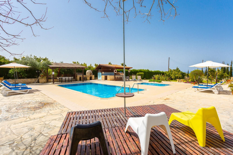 Others 4, Villa Xenios Dias in Argaka