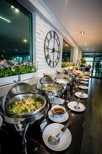 Embryo Hotel, Pattaya