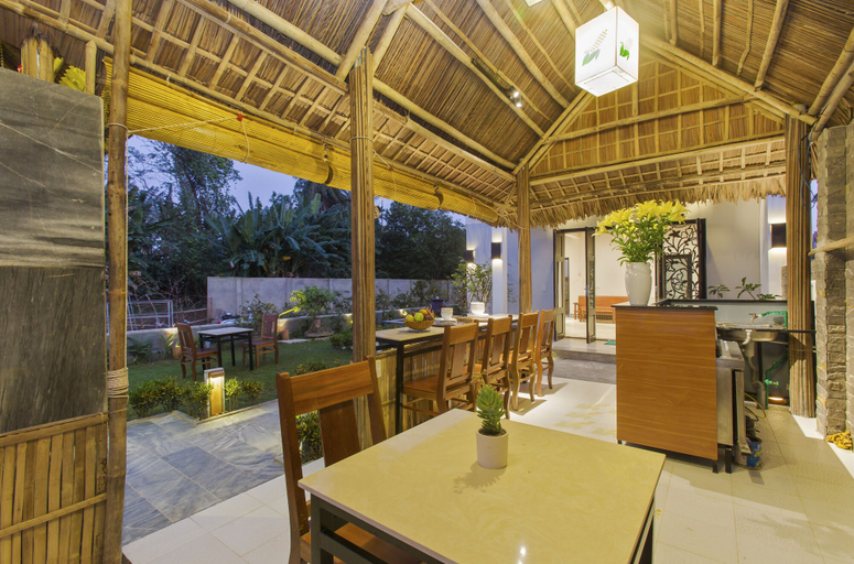 Food & Drinks, Green Grass Land Villa, Da Nang